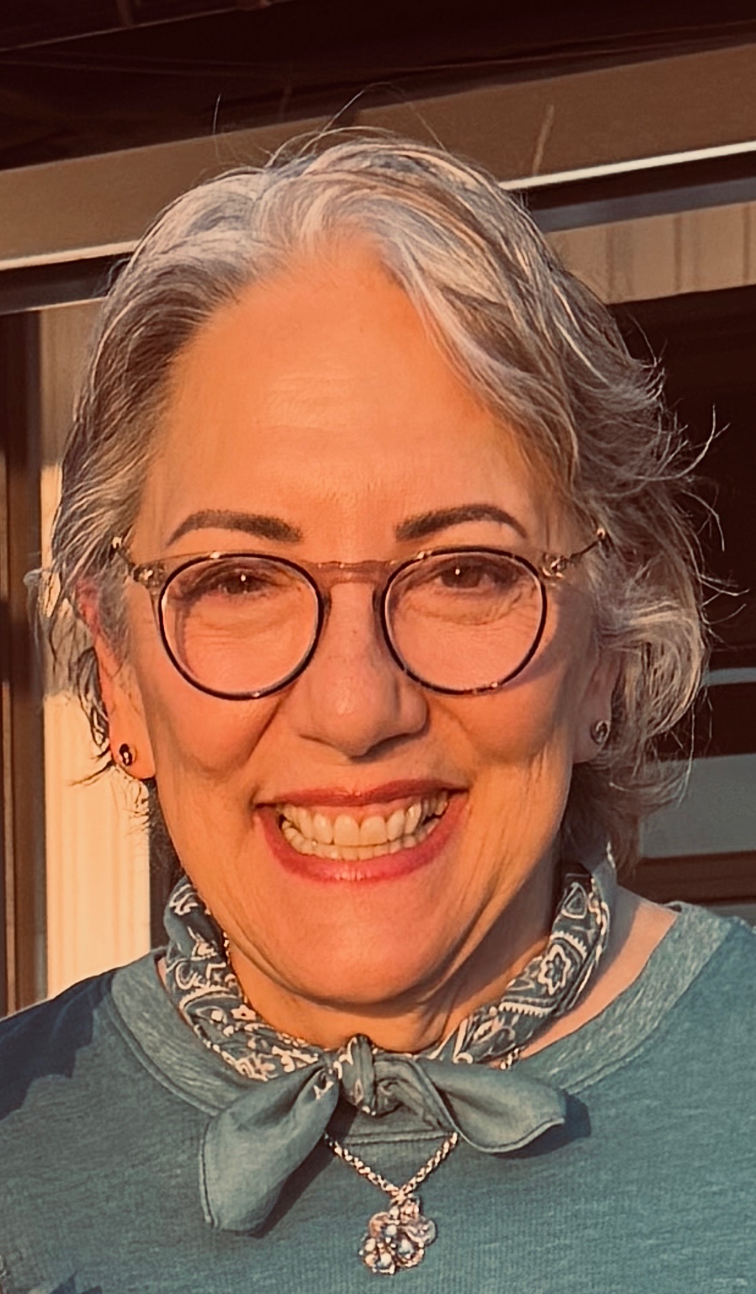 Portrait of psychotherapist Cindy Slimak